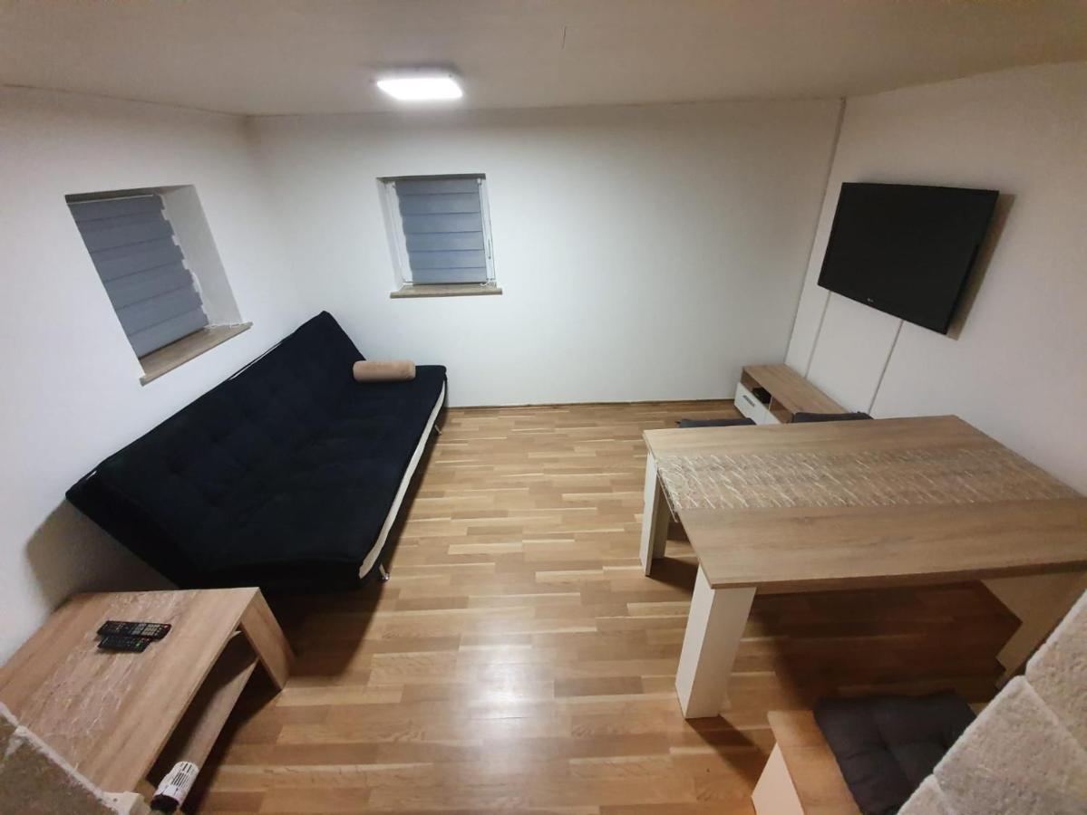 Ferienwohnung Haeusla 히르샤이트 외부 사진